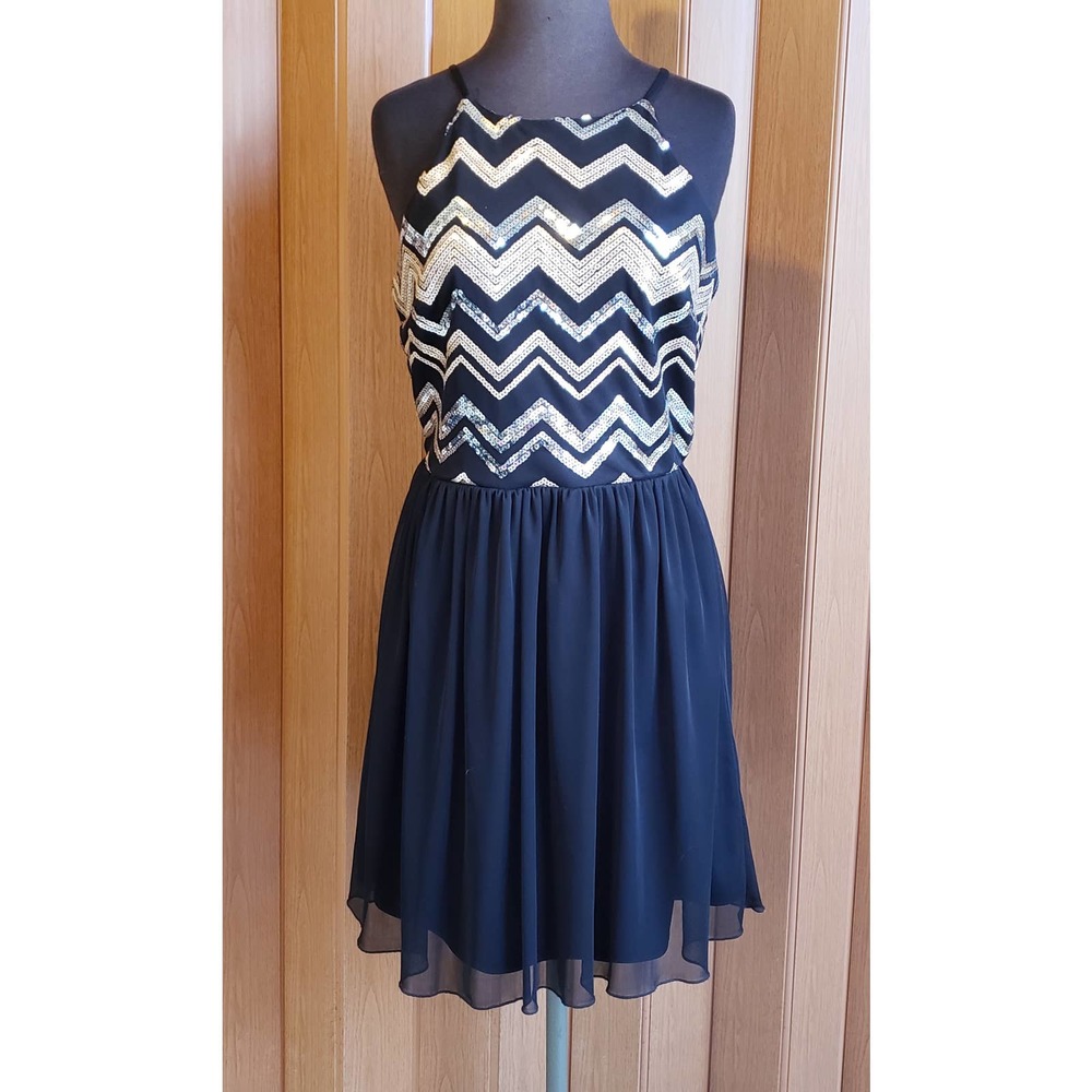 by & by size 11 black & silver sequin halter dress